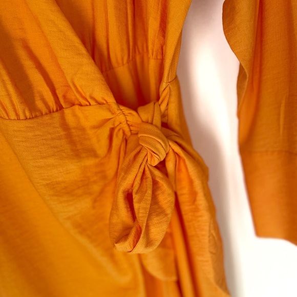 Women’s H&M Tangerine Wrap Dress size M - Picture 2 of 6